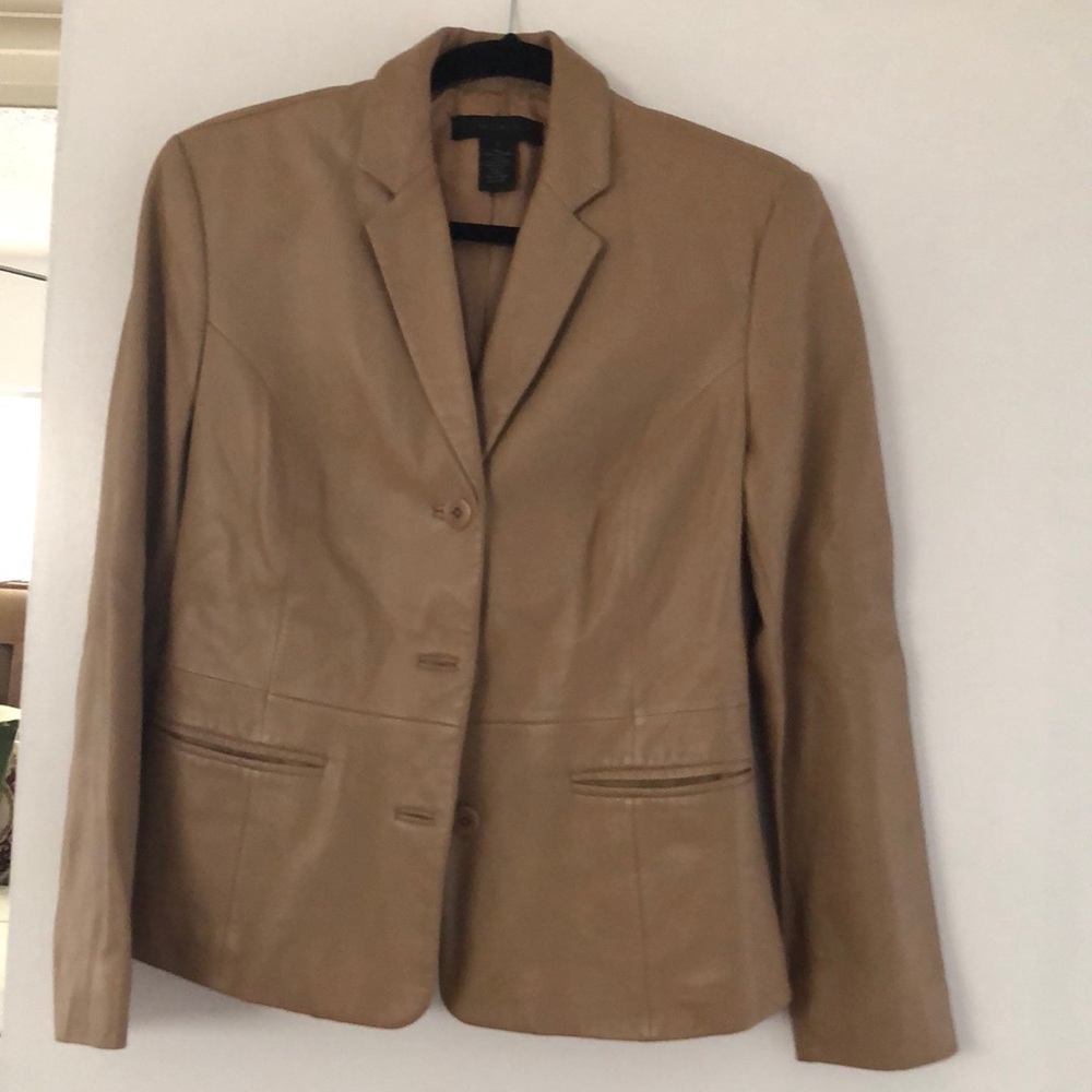 Size 6 tan Limited 100% Leather jacket